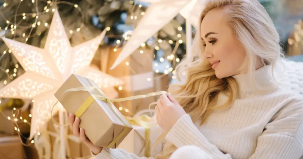 How to Select Minimalist Gifts That Reflect Their Values